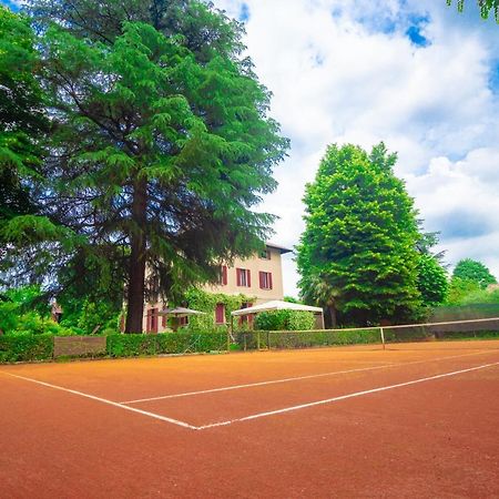 B & B Villa Dell'Usignolo Nerviano Eksteriør billede
