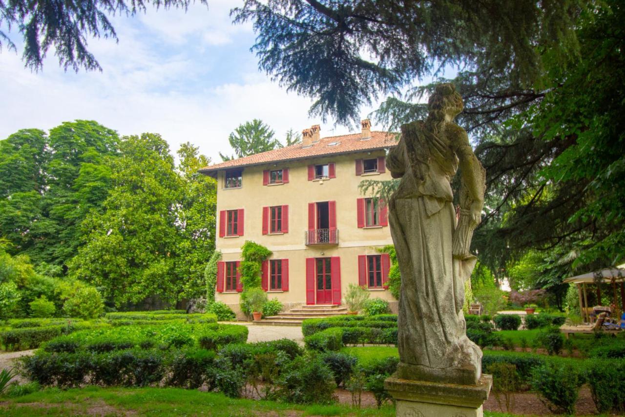B & B Villa Dell'Usignolo Nerviano Eksteriør billede