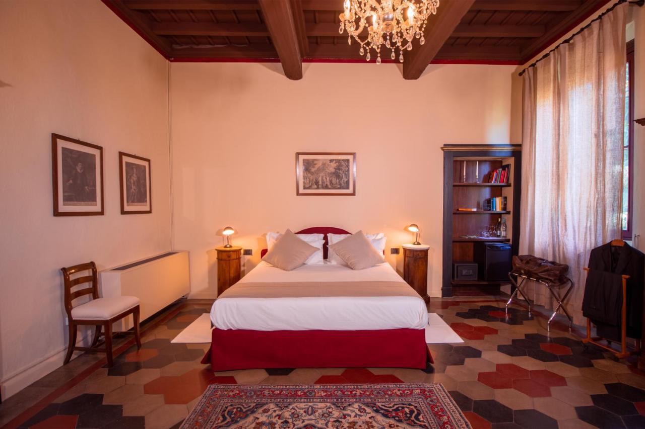 B & B Villa Dell'Usignolo Nerviano Eksteriør billede